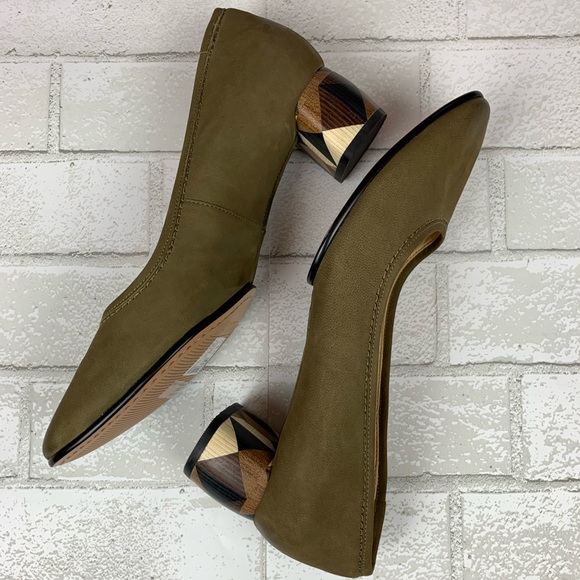 clarks olivia
